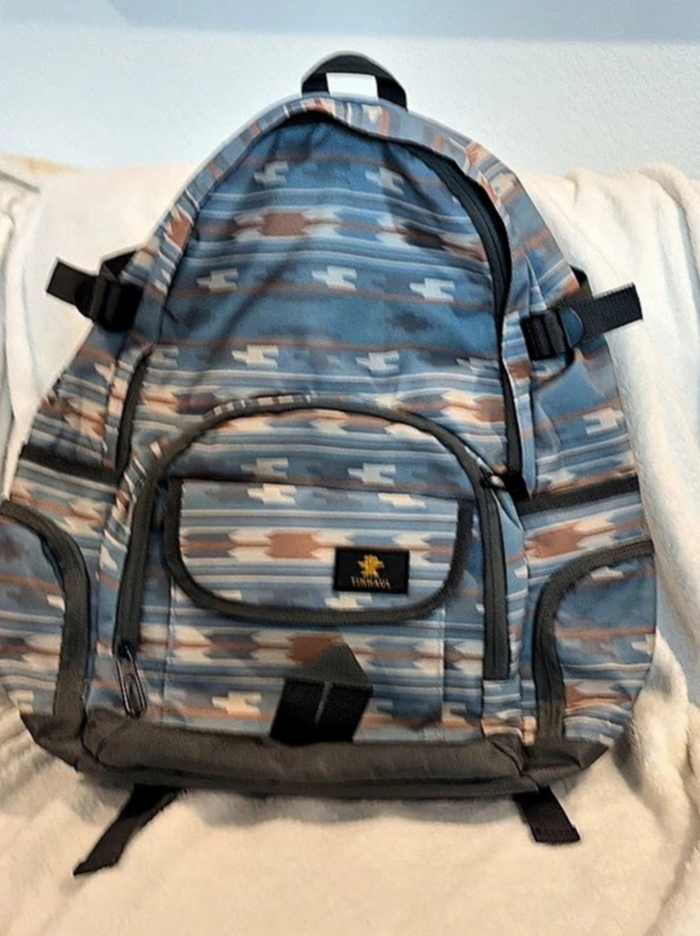 TINHAUL Geometric Backpack in Blue & Black